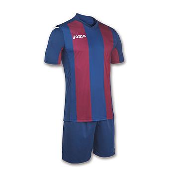 SET PISA T-SHIRT SHORT SOCKS 100439 